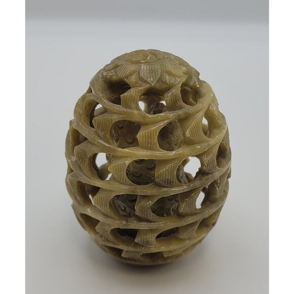 Hand-Carved Egg Natural Soap Stone 3" Owl Figurine Inside Polished Made in India - Picture 5 of 12